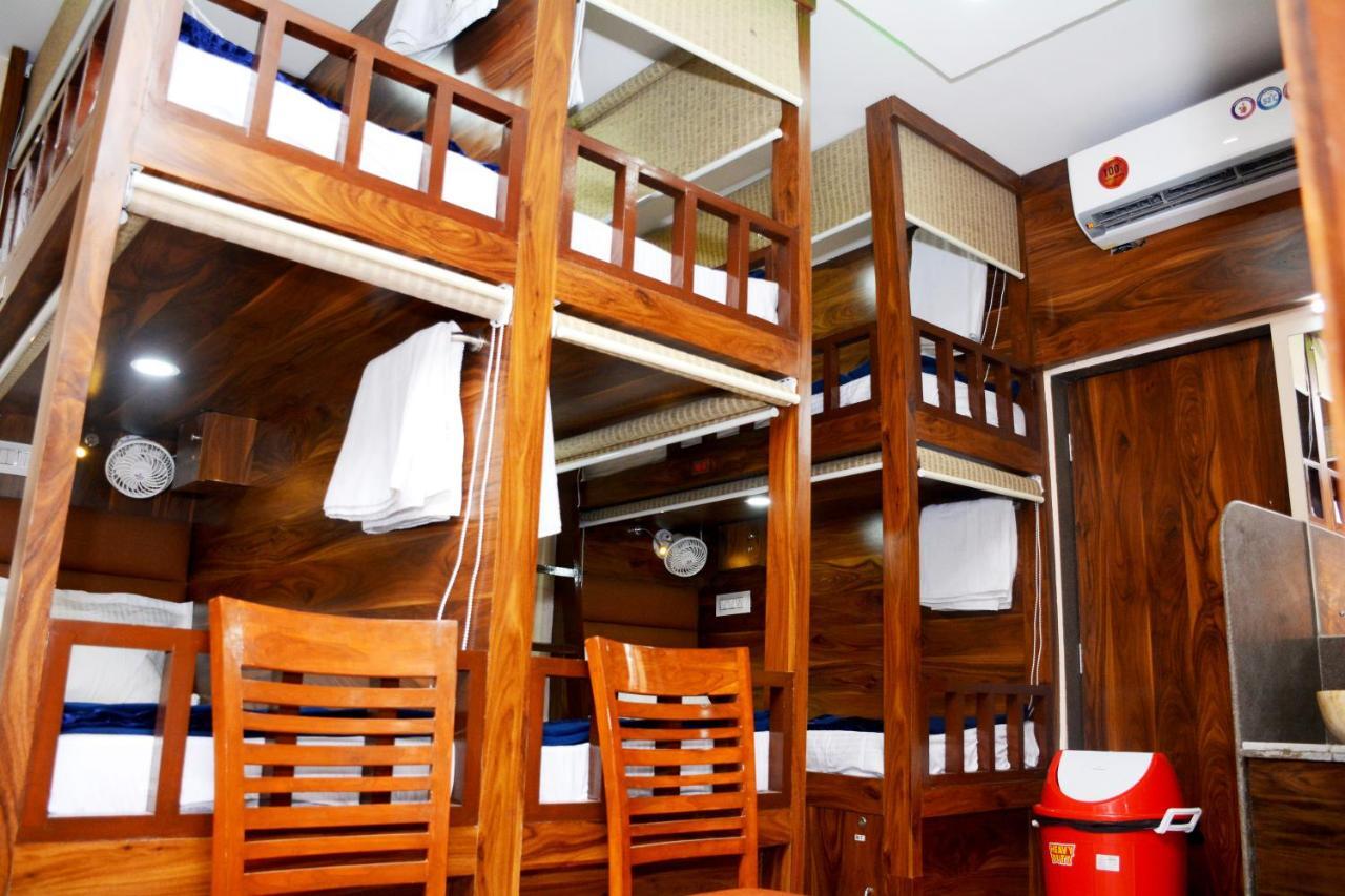 Hotel Nest N Rest - Mumbai Dış mekan fotoğraf