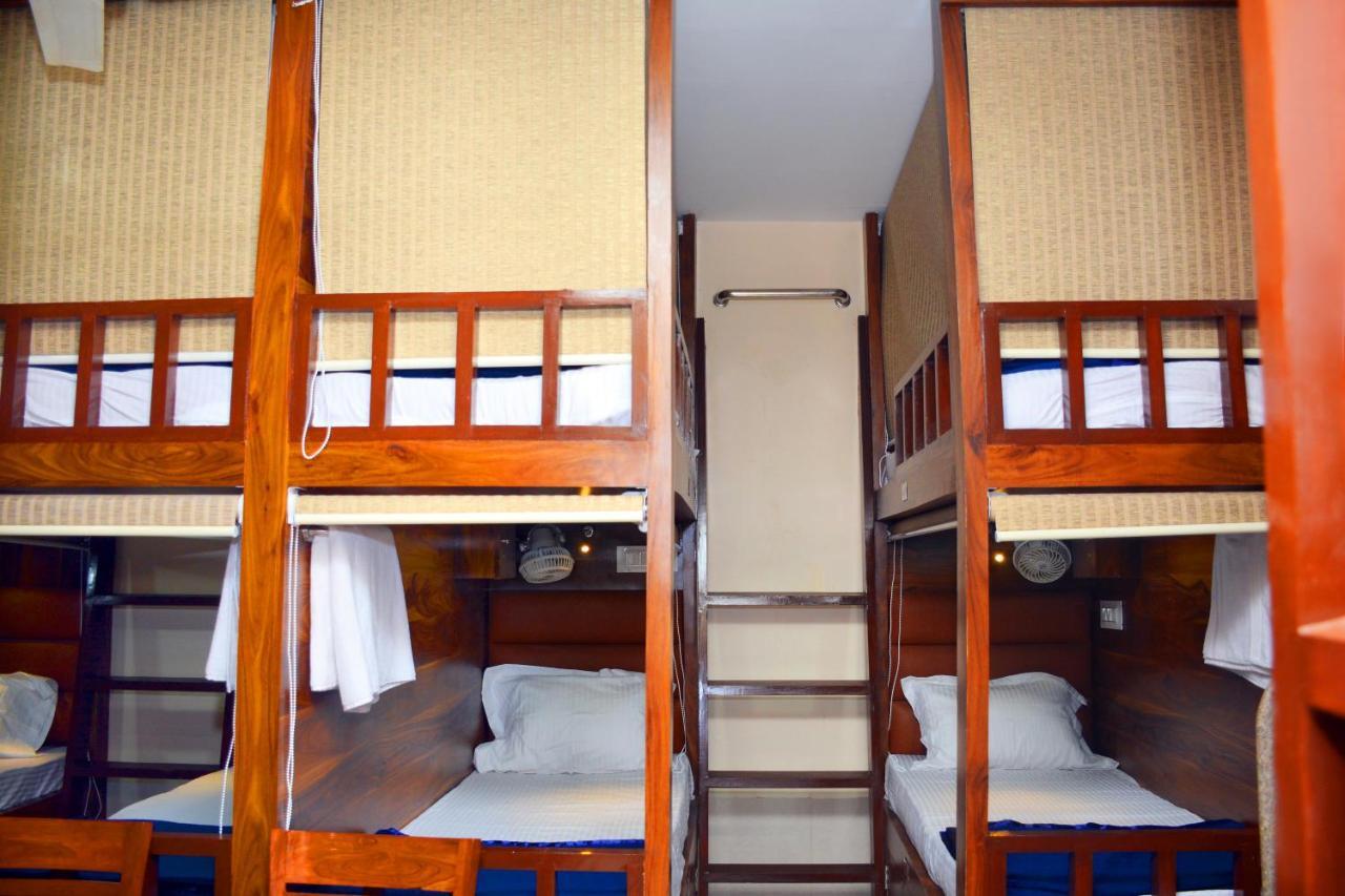 Hotel Nest N Rest - Mumbai Dış mekan fotoğraf
