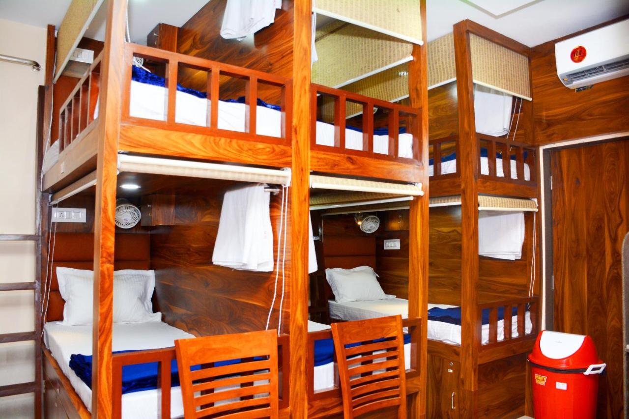 Hotel Nest N Rest - Mumbai Dış mekan fotoğraf
