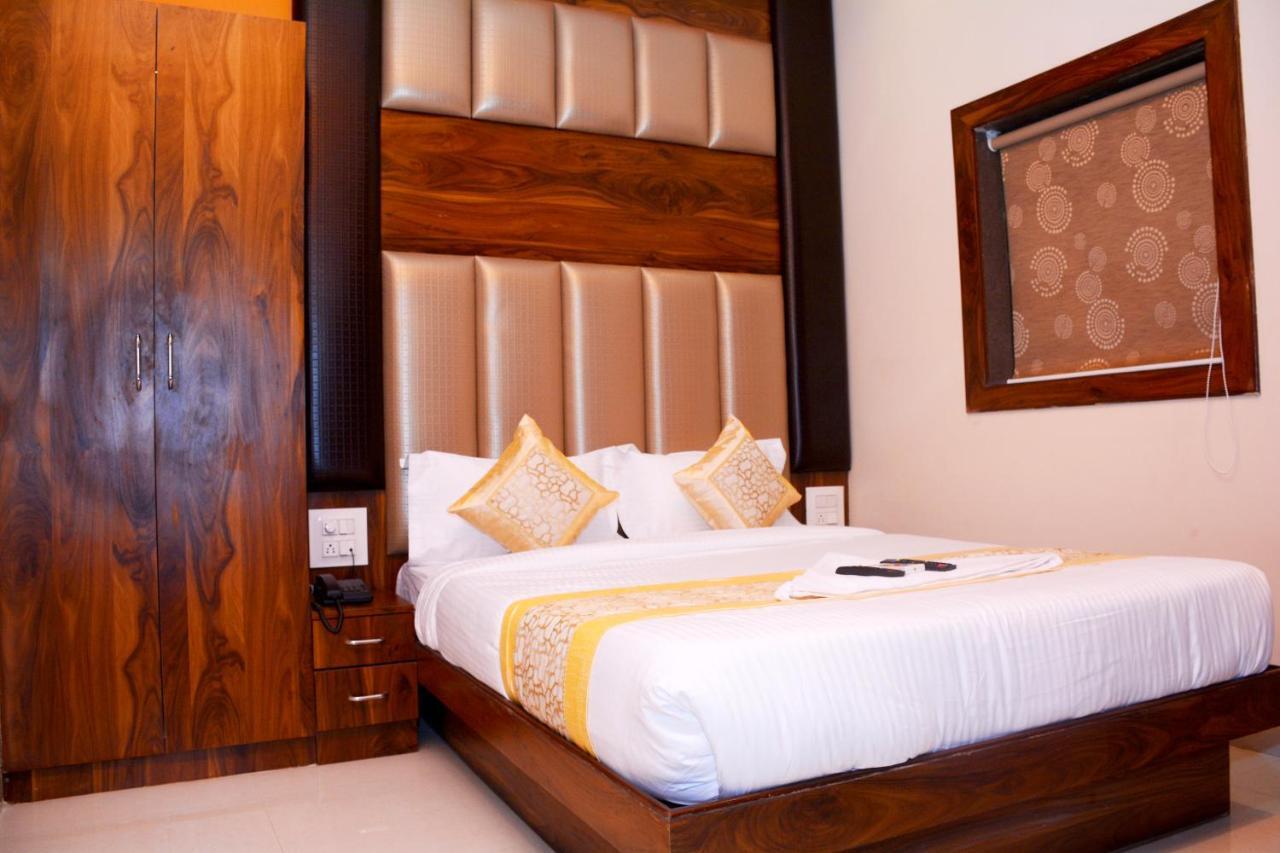 Hotel Nest N Rest - Mumbai Dış mekan fotoğraf